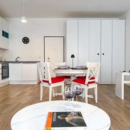 The Best! Fast Wi-fi & Netflix Apartment *