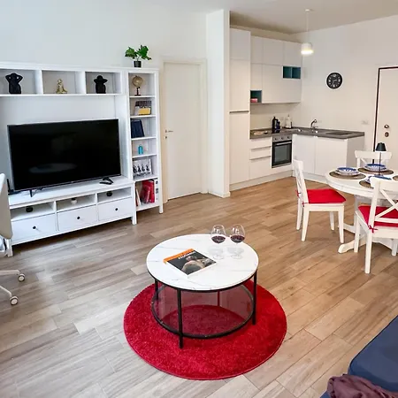 The Best! Fast Wi-fi & Netflix Milan