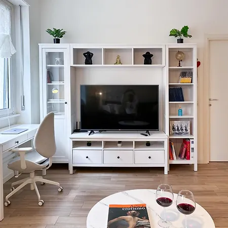 Apartment The Best! Fast Wi-fi & Netflix *